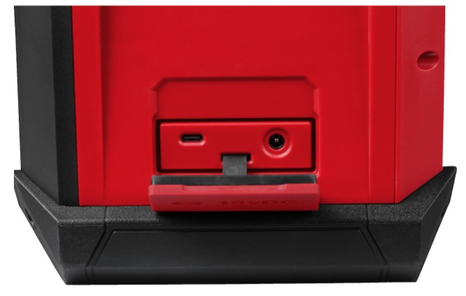 Stecker Buchsen Milwaukee M18 Akku-Baustellenradio mit DAB+ und Bluetooth